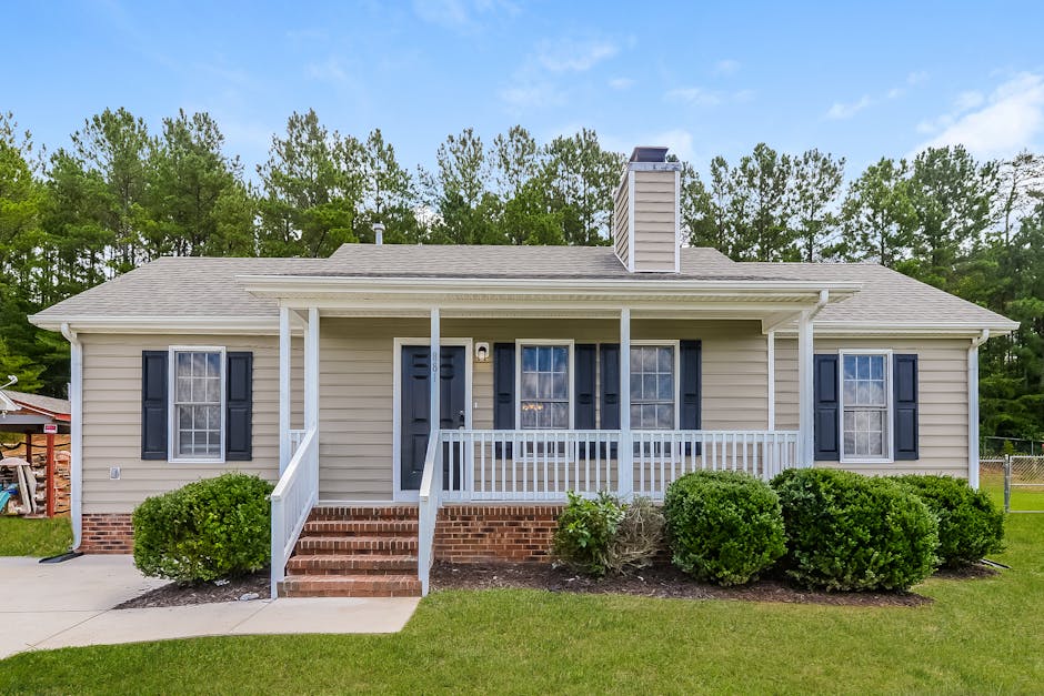 881 SHALIMAR DR, WINSTON SALEM, NC 27107 Home for Rent 4 Beds, 2